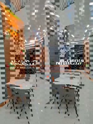 Cần bán nhà 1trêt 1lầu