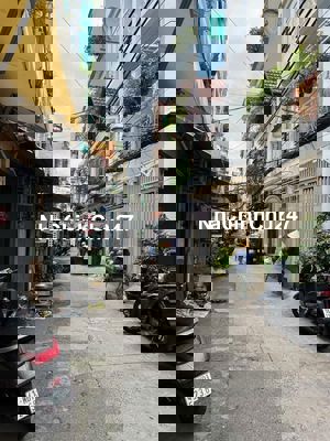 Bán gấp nhà 5 tầng lầu Hẻm thông - 129/12F Nguyễn Trãi, P.2, Q.5