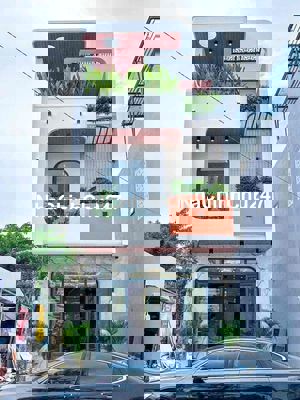 NHÀ PHỐ 2 LẦU TUYỆT ĐẸP CÓ HẺM BÊN HÔNG 2m ĐƯỜNG D15 KDC HỒNG LOAN