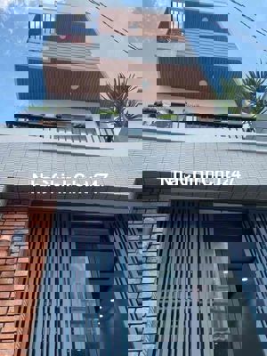 Bán Nhà Hẻm Xe Hơi - Âu Dương Lân - Quận 8 - siêu mới - chủ thiện chí