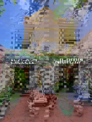 BÁN BIỆT THỰ 3 TẦNG KIẾN TRÚC ĐẸP ĐƯỜNG PHAN BỘI CHÂU, TP. HUẾ