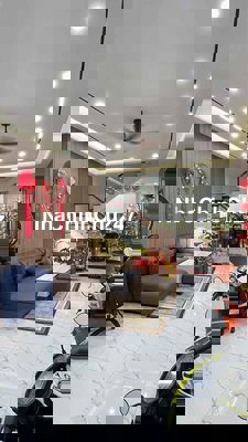 Bán nhà 3 Tầng Vip đẹp MT Bế Văn Đàn 100m2 _ Full nội thất