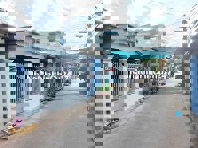 Bán gấp nhà mặt tiền gần chợ Cái Răng