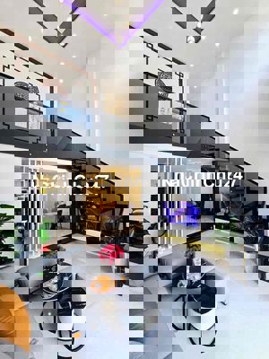 Nhà đẹp đường 5,5m ngay Cao Đẳng FPT sau lưng bến xe Trung Tâm Đà Nẵn