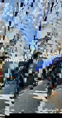 NHÀ ĐẸP LUNG LINH -GẦN ĐẦM SEN - 3 TẦNG 2PN - FULL NT, 2.99 TỶ