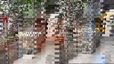 GIAO BÁN ĐẤT LIÊN MẠC-51M2-MẶT TIỀN 4,18M-5M RA OTO-HIẾM CÓ CÒN SÓT