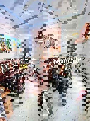 HƠN 6 TỶ - LÊ ĐÌNH CẨN - 93 M2 - 3 TẦNG - HXH 1/ THÔNG - SÁT MẶT TIỀN