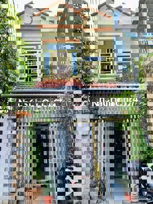 Bán gấp nhà Lý Thường Kiệt Hóc Môn - DT 55m2 - Giá 1ty580tr - sổ riêng