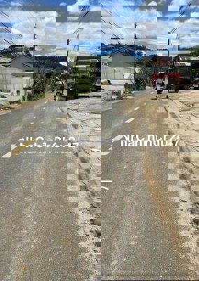 gia chủ kẹt tiền cần bán gấp lô đất cạnh đường chính đa phú