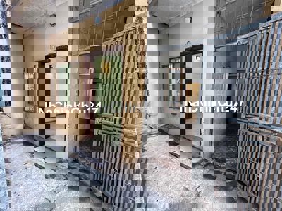 Chính chủ Bán nhà Nguyễn Ngọc Vũ DT thực 62m ngõ nhỏ
