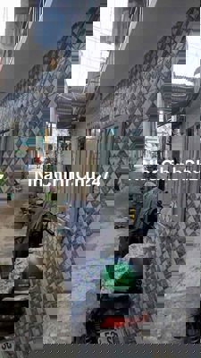 chính chủ cần bán nhà nguyên căn gác suốt đổ thật điện nước chính