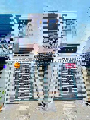 Chủ ko còn khá năng trả nợ nên thanh lý gấp nhà mt Hưng Nhơn,BC (shr)