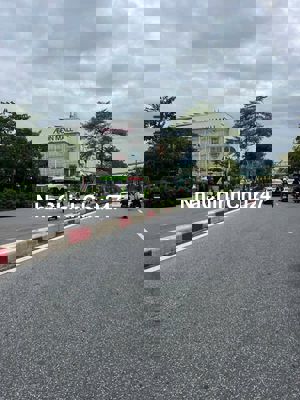 CẦN BÁN NHÀ MẶT PHỐ CỔ LINH LONG BIÊN HÀ NỘI.