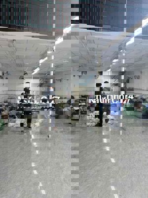 xưởng 8x20m đường 10m rộng rãi tx25