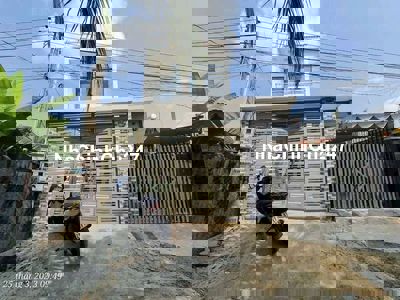 Nhà bình nhâm đường ôtô