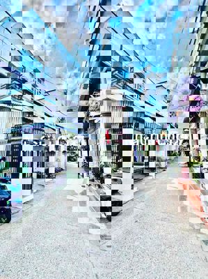 BÁN NHÀ TRỆT LẦU GÓC 2 MẶT TIỀN TRỤC CHÍNH KDC 3A - P. AN BÌNH - Q. NI