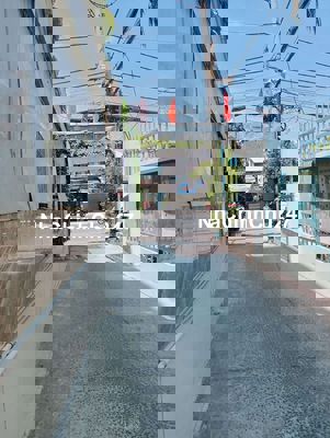 NHÀ GẦN 100M2 - NGANG 4,7 - PHÚ THUẬN Q7 - SỔ HỒNG RIÊNG - NHỈNH 5