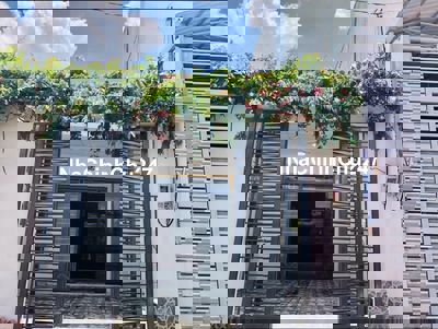 Chủ Bán Gấp! Nhà Cấp 4 Dành Cho Khách Tài Chính 400Triệu Giáp Bửu Long