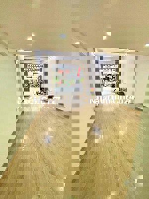 Bán căn hộ Huỳnh Văn Chính, Tầng trệt tiện kinh doanh, 40m2 (4x10) mới