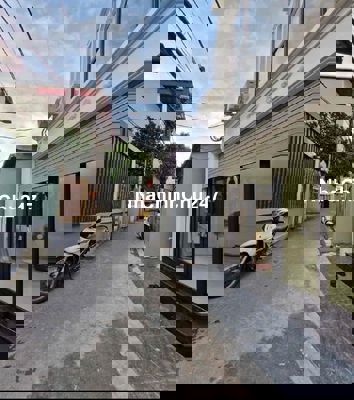 BÁN NHÀ MỚI KONH CỔ BÌ GIA LÂM XE OTO ĐỖ CỮA