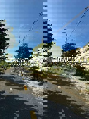 Chính chủ cần bán đất Lakeside, vị trí đẹp, sau lưng shophouse Mê Linh