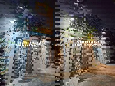 Bán nhà KDC kiều Đàm, DT 7,4x27, 2 lầu, 4pn, 4wc , giá 27ty Tl.