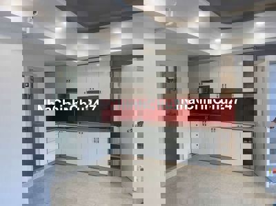 Bán Gấp Chung Cư ngay Phan Xích Long - 2PN 2WC - View Bờ Kè