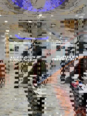 Bán nhà đẹp Nguyễn Bình 60mv, 4 tầng, ô tô đỗ cửa, hẻm thông, chỉ 5ty3