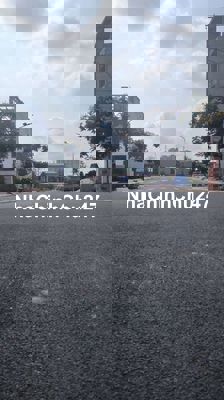 Chủ nhà bán nhà 3,5 tấm hẻm máy bay đậu cửa khu dân cư đồng bộ