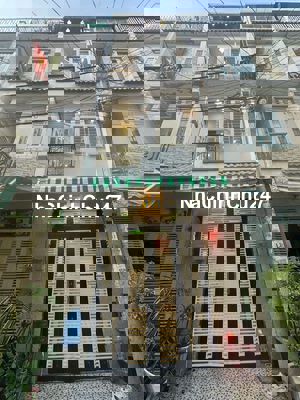 Chủ gửi Bán Nhà 1tr 3Lầu Đường Tỉnh Lộ 10,DT :22,5m2,Cách Aeon 3phút