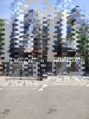 Biệt thự Cao cấp Mystery, Căn Độc Bản Góc 2MT Hầm 4 Tầng, Giá 82 tỷ