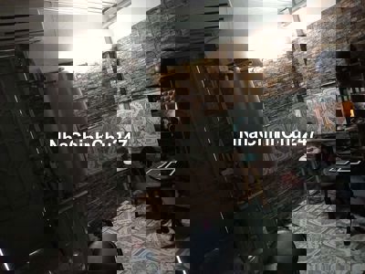 Nhà mặt tiền Tân hiệp, cách chợ Hocmon 2km