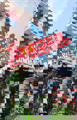 SIÊU PHẨM NHÀ 3 TẦNG 🏕 🏕  SÁT BIỂN CỬA ĐẠI - gần PHỐ CỔ HỘI AN