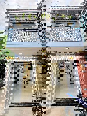 Bán gấp nhà 1 trệt 1 lầu 67m2 Nguyễn Thị Ngâu- Hóc Môn Giá 1ty540tr