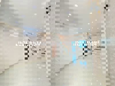 NHÀ PHỐ MELOSA KHANG ĐIỀN 5X17M - NỘI THẤT CƠ BẢN - 4PN 4WC - SÂN Ô TÔ