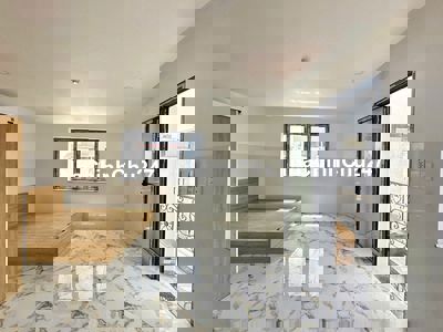 CHÍNH CHỦ STUDIO CỬA SỔ TRỜI ĐÓN NẮNG, DIỆN TÍCH RỘNG MỚI BÀN GIAO NHÀ