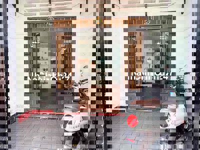 NHÀ CẤP 4 2PN - CHỦ HỖ TRỢ SƠN PHẾT MỚI - HẺM THÔNG