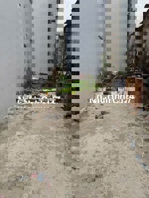 Bán đất ngõ 6 Miêu Nha , 5 tỷ, 50m2 gần ô tô