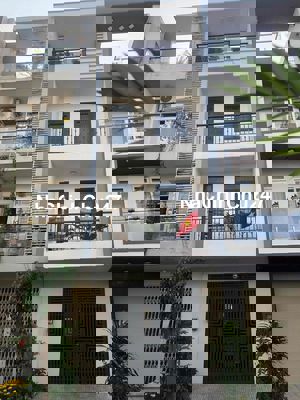 BÁN NHÀ MẶT TIỀN KINH DOANH-4 TẦNG-PHÚ MỸ -CÁCH PHÚ MỸ HƯNG 200m