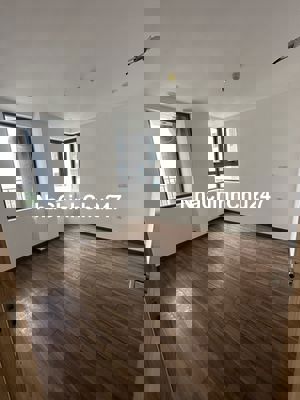 Chủ cần bán gấp căn góc 2PN 2wc view thoáng mát, diện tích rộng