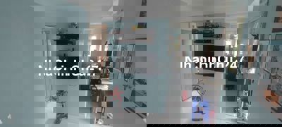 Chính chủ cần bán căn hộ ccmn phố bạch mai