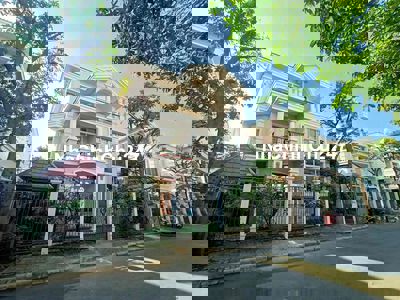 biệt thự khu nam viên phú mỹ hưng Quận 7 giá 79 tỷ