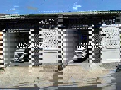 Nhà Cấp 4 đẹp Phú Hoà-TP.TdM,BD đường oto né nhau ngang 7m full thổ cư