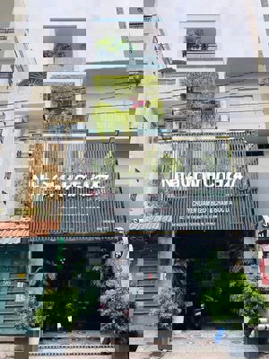 94 Nguyễn Trọng Tuyển, Phường 15, Quận Phú Nhuận