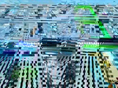 nhà siêu đẹp 2 lầu 3pn ôtô tận cửa sát chợ Ngã Tư Ga