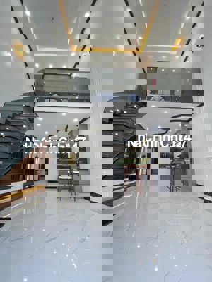 NHÀ MỚI 1 TRỆT 1 LỬNG ,THIẾT KẾ KIỂU TÂN CỔ ĐIỂN, TẶNG NỘI THÂT, CÓ SÂ