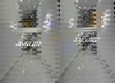 Nhà phố 4 lầu tuyệt đẹp - Hẻm ôtô 7 chỗ - khu đồng bộ Ng Thượng Hiền