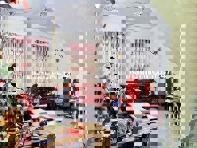 Nhà lầu hoàn công kdc Hoàng Quân đ.Tr.Vinh.Nguyên gần ĐH Tây Đô,FPT,CR