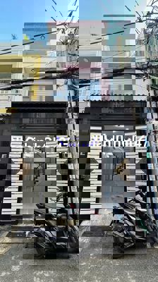 Chính chủ cần bán Nhà 3 Tấm hẻm thông xe hơi Đường số 16