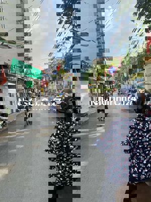 Bán nhà Phường Vĩnh Hưng 45m2, giá chào 5.45 tỷ (TK)